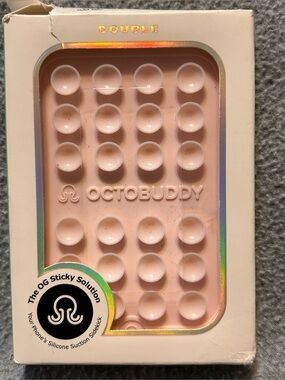 Octobuddy Silicone Suction Cup Phone
Case Mount 
Chalk Pink
New in Box
